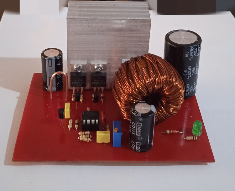 ماژول Buck Boost (کاهنده و افزاینده DC شش آمپری)